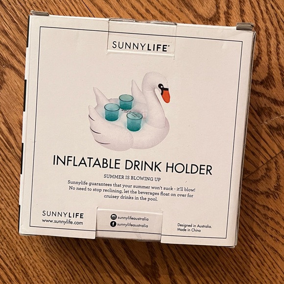 SUNNYLIFE floating drink holder. New in box. - Picture 2 of 3